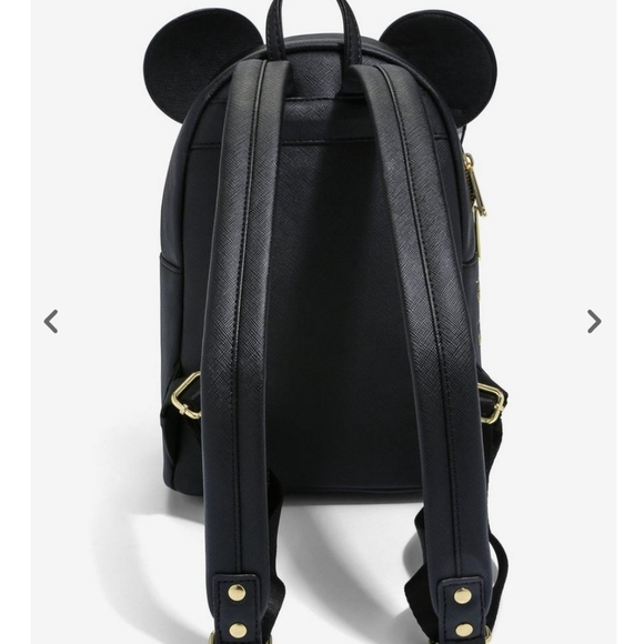 Mickey mouse mummy back back her universe - Picture 7 of 11